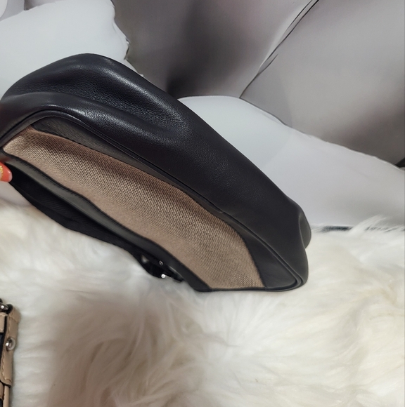 Gucci | Baguette Sherry Shoulder Bag | Beige \ Black Y2K - Picture 11 of 15